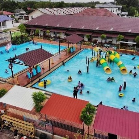 Asfa D Village - Resort - Homestay - Family Room Kemasik Exterior foto